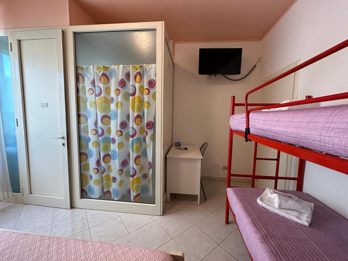 Affittacamere I Gigli di Mare Marina Di Bibbona Esterno foto