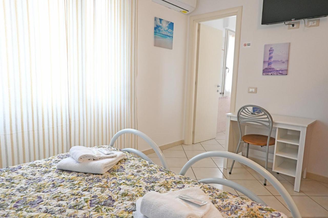 Affittacamere I Gigli di Mare Marina Di Bibbona Esterno foto